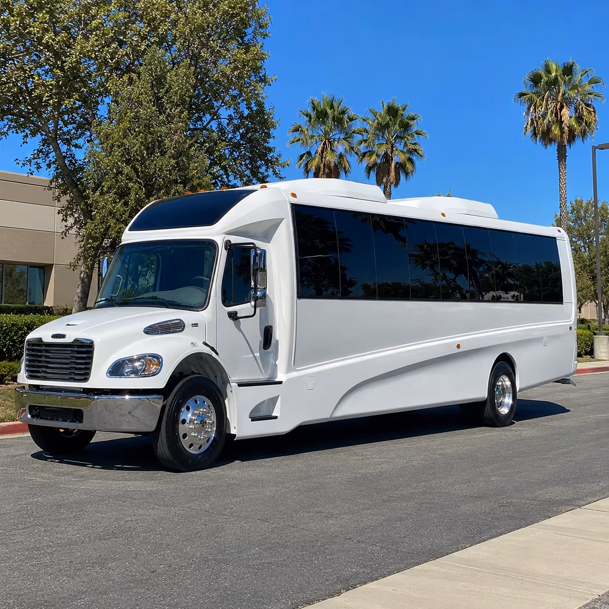 grand forks 18 passenger minibus