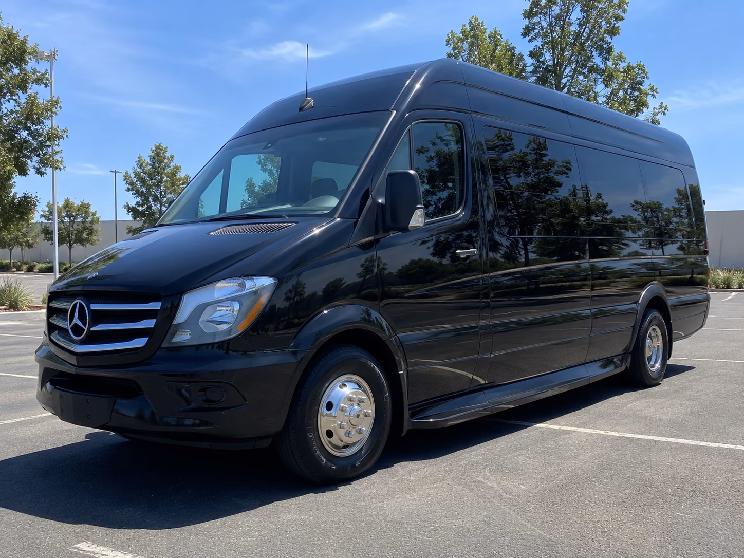 grand forks sprinter limousine