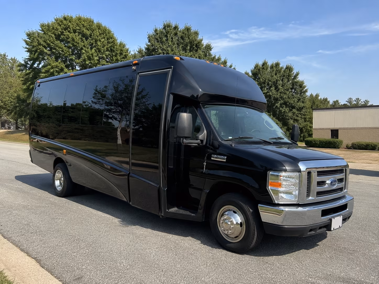 senior and accessibility focused church buses in grand forks