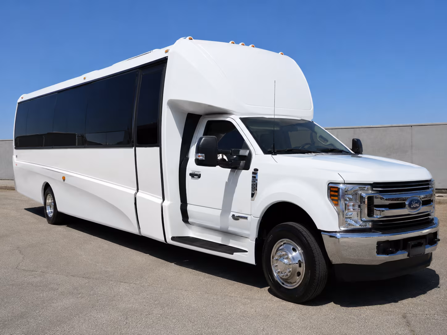wedding and special occasion buses in grand forks